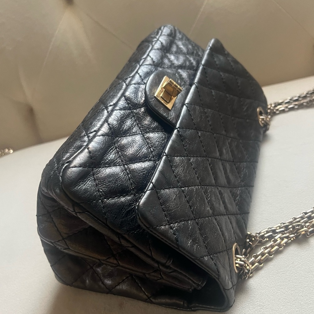 Chanel Metallic Chain Shoulder Bag - Picture 5 of 7